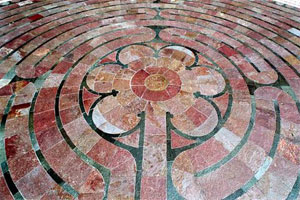 santa_fe_st_francis_cathedral_labyrinth